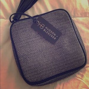 Hudson and Bleecker jewelry travel bag